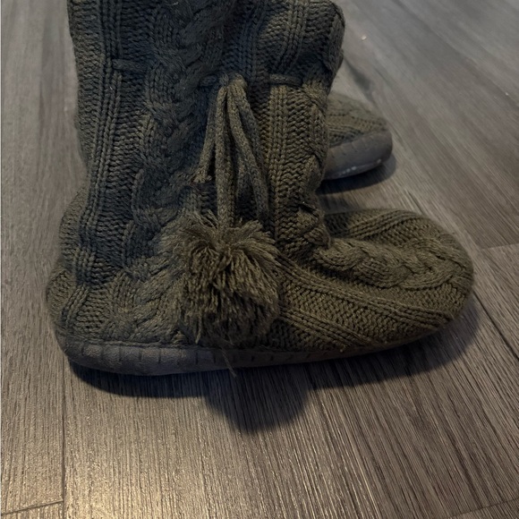 American Eagle Outfitters Gray Winter Boots - Picture 2 of 6